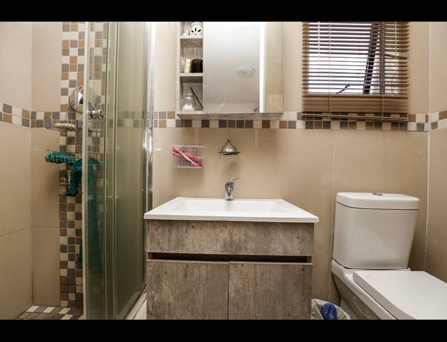 4 BEDROOM HOUSE FOR SALE IN AVOCA